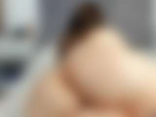 Laurel's Live Sex Cam Show