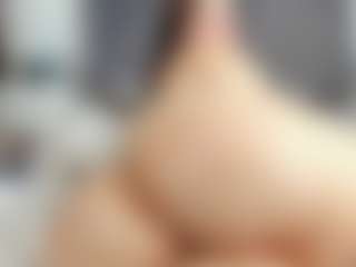 Live-Cam-Show mit Laurel - Gamer Mature auf Camsoda