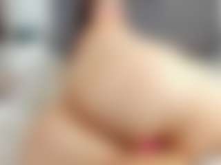 Laurel's Live Sex Cam Show