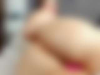 Laurel's Live Sex Cam Show