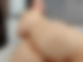 Laurel's Live Sex Cam Show