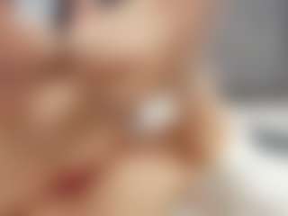 Laurel's Live Sex Cam Show