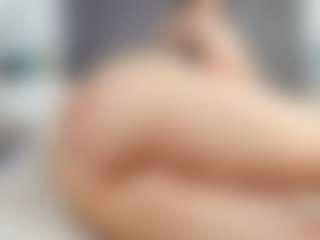 Laurel's Live Sex Cam Show