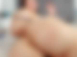 Laurel's Live Sex Cam Show