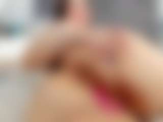 Live cam show with Laurel - BBW Lush on xplaylive.com
