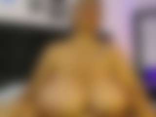 Live cam show with raynastone - Cuckold on chickslive.net