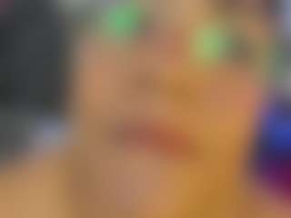 raynastone's Live Sex Cam Show