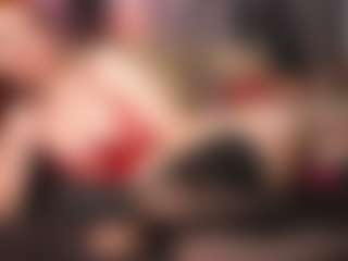 Sarsei MILF webcam performer live streaming