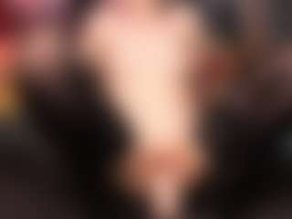 Sarsei MILF webcam performer live streaming