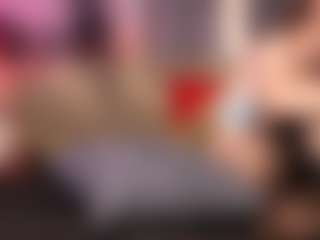 Live cam show with Sarsei - Spank MILF on live18s.com