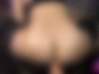 Live cam show with Sarsei - BBW on milfzrlive.com