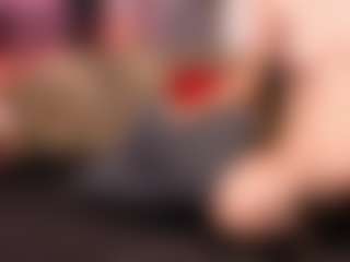 Sarsei MILF webcam performer live streaming