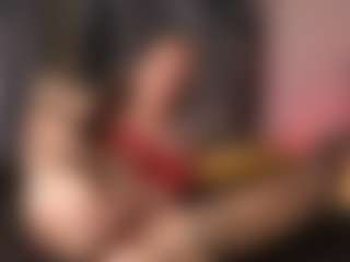 Sarsei MILF webcam performer live streaming