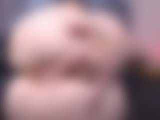 Live cam show with Sarsei - Petite MILF on xxxlivecams.org