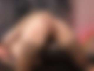 Live cam show with Sarsei - Petite MILF on Milf Play