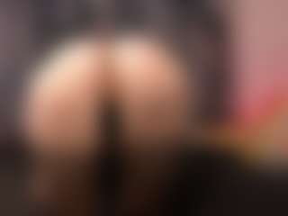 Live cam show with Sarsei - Handjob on googirlz