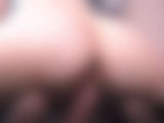 Live cam show with Sarsei - Curvy Small Tits on Camsoda