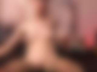Live cam show with Sarsei - Handjob on Camsoda