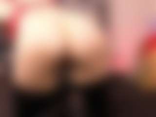 Live cam show with Sarsei - Green Eyes on Camsoda