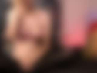 Live cam show with Sarsei - Green Eyes on CamSodaAdn