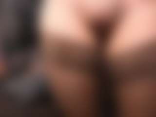 Live cam show with Sarsei - Petite MILF on SquirtSoMuch