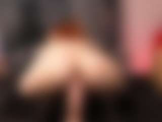Sarsei MILF webcam performer live streaming