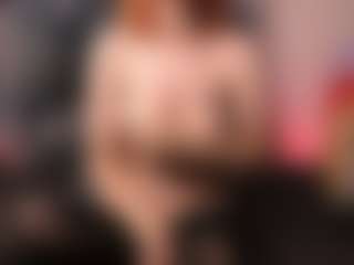 Sarsei MILF webcam performer live streaming