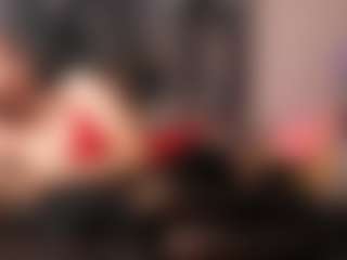 Sarsei MILF webcam performer live streaming