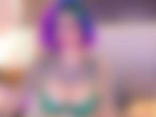 Live cam show with Annie - Brown Eyes on Chatstar