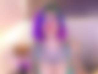 Live cam show with Annie - Skinny on Camming Site