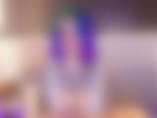 Live cam show with Annie - Tease on liverealitysex.com