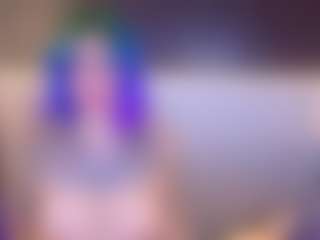 Live cam show with Annie - Tattoos Lovense on CamSodaAdn