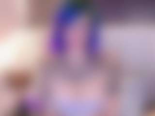 Live cam show with Annie - Nympho on Camsoda