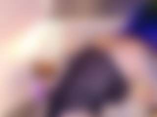 Live cam show with Annie - Ebony Middle Aged on Camsoda | colombia