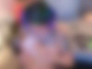 Annie's Live Sex Cam Show