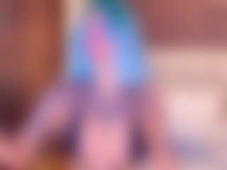 Live cam show with Annie - Raven Hair on liverealitysex.com