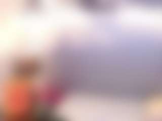 Live cam show with Annie - Shaved Pussy Toys on fuklive.com