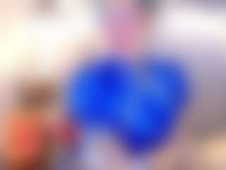Live cam show with Annie - Spank on liverealitysex.com