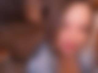 Tilly MILF webcam performer live streaming