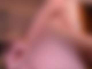 Live cam show with Tilly - Tattoos Mature on wildcum.com