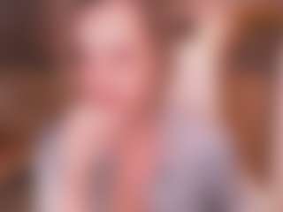 Live cam show with Tilly - Amateur Mature on Camsoda