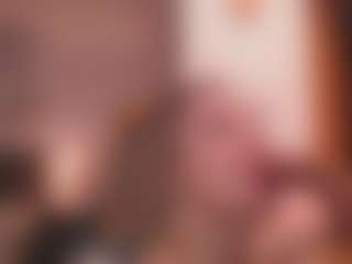 Live cam show with Tilly - Middle Aged on Cam Slut