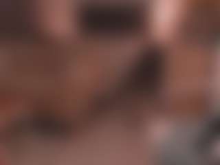 Live cam show with Tilly - Blonde Hair Middle Aged on Cam Slut