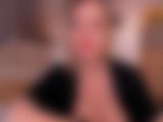 Live cam show with Tilly - BBW Mature on madthumbs