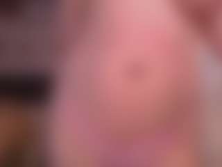 Live cam show with Tilly - Mature MILF on Camsoda