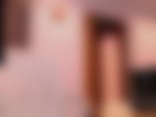 Live cam show with Tilly - Green Eyes on Camsoda
