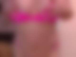 Live cam show with Tilly - Sexy on Camsoda