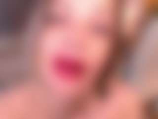 Live cam show with Tilly - Full Nudity Mature on Camsoda
