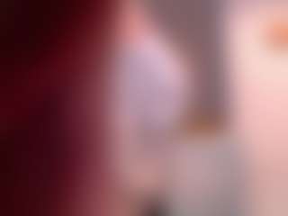 Live cam show with Tilly - Striptease on Camsoda