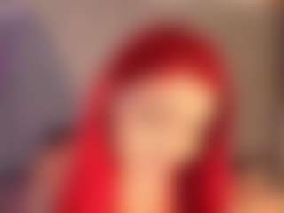Live cam show with Nicole_Rouss - Skinny on Camsoda